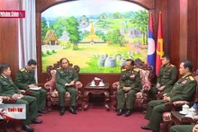 Chúc mừng Kỷ niệm 75 năm Ngày thành lập Quân đội nhân dân Lào