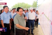 Thủ tướng kiểm tra tiến độ thi công cao tốc Biên Hòa - Vũng Tàu