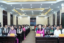 Các đại biểu dự hội nghị.