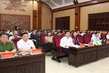 Các đại biểu dự hội nghị.