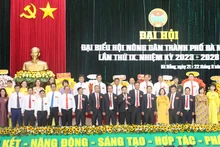 Ra mắt Ban Chấp hành nhiệm kỳ 2023-2028.