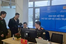 Điểm hỗ trợ cấp hộ chiếu tại Chi nhánh Trung tâm phục vụ hành chính công Tây Hồ. (Nguồn: Phòng Quản lý xuất nhập cảnh, Công an thành phố Hà Nội)