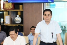 Chủ tịch Ủy ban nhân dân tỉnh Quảng Ngãi Nguyễn Hoàng Giang phát biểu kết luận tại buổi làm việc.