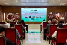 Ủy ban Việt Nam Đoàn kết và Hợp tác Á-Phi-Mỹ Latinh tổ chức Tọa đàm ra mắt sách.