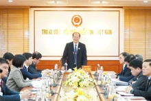 Thượng tướng Bế Xuân Trường, Chủ tịch Hội Cựu chiến binh Việt Nam phát biểu tại buổi gặp mặt.