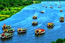 Lễ hội truyền thống Điện Huệ Nam được xem là một festival văn hóa dân gian, cộng đồng đặc trưng của vùng đất Cố đô.