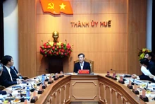 Đồng chí Lê Minh Trí, Bí thư Trung ương Đảng, Chánh án Tòa án nhân dân tối cao, Trưởng Đoàn kiểm tra chủ trì buổi làm việc.