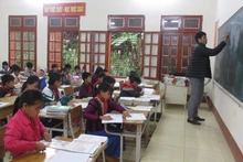 Giờ học của thầy, trò Trường trung học cơ sở dân tộc bán trú xã Hang Chú, huyện Bắc Yên, tỉnh Sơn La. (Ảnh: Ngọc Tuấn)