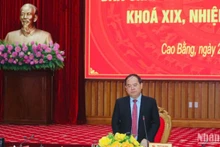 Đồng chí Quản Minh Cường, Bí thư Tỉnh ủy Cao Bằng phát biểu ý kiến quán triệt tinh thần nội dung Hội nghị.