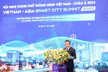 Chủ tịch Ủy ban nhân dân thành phố Hà Nội Trần Sỹ Thanh phát biểu tại sự kiện.