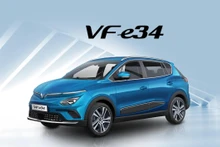 VinFast triệu hồi xe VF e34 để thay thế cảm biến va chạm bên