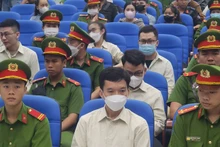 Các bị cáo tại phiên tòa.