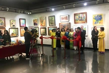 Khai mạc Triển lãm tranh "Giao mùa".