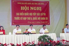 Đồng chí Phan Đình Trạc và các đại biểu Quốc hội khóa 15 tỉnh Lâm Đồng tiếp xúc cử tri huyện Đơn Dương.