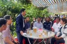 Chính quyền địa phương và cơ quan, đơn vị trên địa bàn thăm hỏi, chia buồn và hỗ trợ gia đình có 2 cháu nhỏ bị đuối nước.