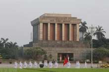Lăng Chủ tịch Hồ Chí Minh.