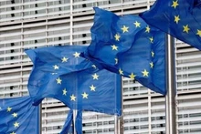 Cờ Liên minh châu Âu (EU). (Ảnh minh họa: IRNA/TTXVN)