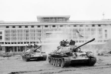 [Quiz] Ai là Đại sứ Mỹ ở miền nam Việt Nam khi Chiến dịch Hồ Chí Minh đang diễn ra?