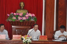  Lãnh đạo chủ trì hội thảo.