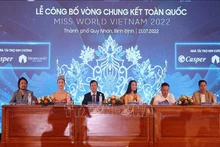 Ban tổ chức trả lời báo chí tại lễ công bố vòng Chung kết cuộc thi Miss World Vietnam 2022. 