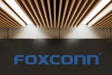 Foxconn, còn được gọi bằng tên chính thức là Hon Hai Precision Industry, là nhà sản xuất thiết bị điện tử theo hợp đồng lớn nhất thế giới và lắp ráp thiết bị cho các công ty công nghệ lớn, trong đó có Apple. (Ảnh: Techinasia)