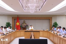 Phó Thủ tướng Trần Hồng Hà chủ trì cuộc họp. 