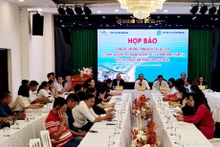 Quang cảnh họp báo.