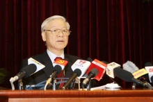 Thực hiện có hiệu quả tiến trình hội nhập quốc tế, giữ vững ổn định chính trị-xã hội trong tình hình mới
