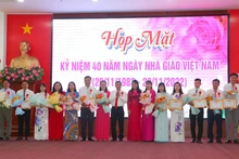 Tuyên dương các nhà giáo tiêu biểu năm 2022.