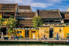 Hội An nhiều năm được vào danh sách những thành phố du lịch hàng đầu của Travel+Leisure. (Ảnh: TRAVEL+LEISURE)