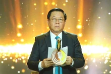 Đồng chí Nguyễn Trọng Nghĩa, Bí thư Trung ương Đảng, Trưởng Ban Tuyên giáo Trung ương phát biểu tại Lễ khai mạc Liên hoan.