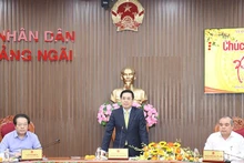 Chủ tịch Ủy ban nhân dân tỉnh Quảng Ngãi Nguyễn Hoàng Giang phát biểu kết luận tại cuộc họp giao ban đầu năm.