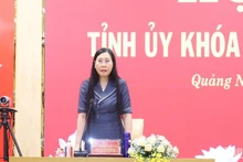 Đồng chí Bùi Thị Quỳnh Vân, Ủy viên Trung ương Đảng, Bí thư Tỉnh ủy, Chủ tịch Hội đồng nhân dân tỉnh Quảng Ngãi phát biểu chỉ đạo tại hội nghị.