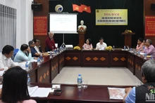 Nhà nghiên cứu Võ Văn Thắng trình bày tham luận tại tọa đàm. (Ảnh: ANH ĐÀO)