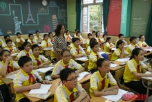 Giờ học tại Trường THCS Nam Trung Yên. Ảnh: DUY LINH