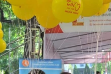 Hình ảnh Học viện Ngân hàng tại Ngày hội tư vấn tuyển sinh 2022.