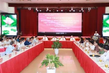 Quang cảnh diễn ra hội thảo.
