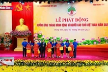 Chung tay chăm sóc người cao tuổi có hoàn cảnh khó khăn
