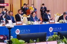 Thủ tướng dự Hội nghị cấp cao ASEAN+3