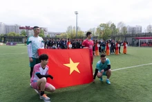 Lễ khai mạc diễn ra trang trọng. (Ảnh: THANH THỂ)