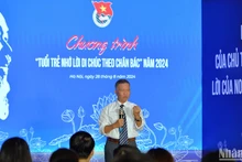 Phó Giáo sư, Tiến sĩ Nguyễn Quốc Bảo trình bày về hoàn cảnh ra đời, nội dung cốt lõi của Di chúc Chủ tịch Hồ Chí Minh.