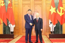 Tổng Bí thư Nguyễn Phú Trọng và Tổng Bí thư, Chủ tịch nước Trung Quốc Tập Cận Bình chụp ảnh chung tại buổi hội đàm ngày 12/12/2023 trong chuyến thăm cấp Nhà nước tới Việt Nam. Ảnh: Trí Dũng/TTXVN