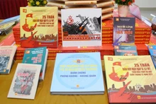 Các tác phẩm trong bộ sách "Hà Nội - Điện Biên Phủ trên không".