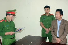 Cơ quan điều tra công bố lệnh bắt đối tượng Nguyễn Văn Sáu.