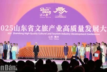 Toàn cảnh lễ khai mạc Hội nghị phát triển chất lượng cao ngành du lịch-văn hóa tỉnh Sơn Đông 2025.