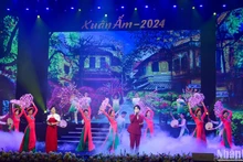[Ảnh] Chương trình "Xuân ấm 2024" - san sẻ yêu thương