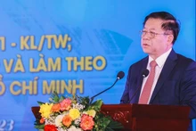 Đồng chí Nguyễn Trọng Nghĩa, Bí thư Trung ương Đảng, Trưởng Ban Tuyên giáo Trung ương phát biểu chỉ đạo.