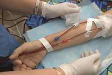 Thalassemia chưa có thuốc chữa trị hoàn toàn nên cuộc sống người bệnh sẽ gắn liền với việc truyền máu thường xuyên.