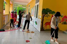 Các trường mần non trên địa bàn Thừa Thiên Huế tổng dọn vệ sinh trường lớp, chuẩn bị đón trẻ trở lại trường.
