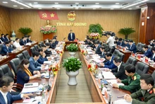 Thủ tướng Phạm Minh Chính và đoàn công tác làm việc với Ban Thường vụ Tỉnh ủy Hải Dương.